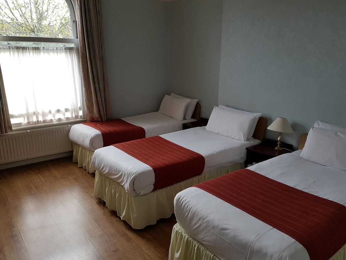 Forest View Hotel Лондон Екстериор снимка