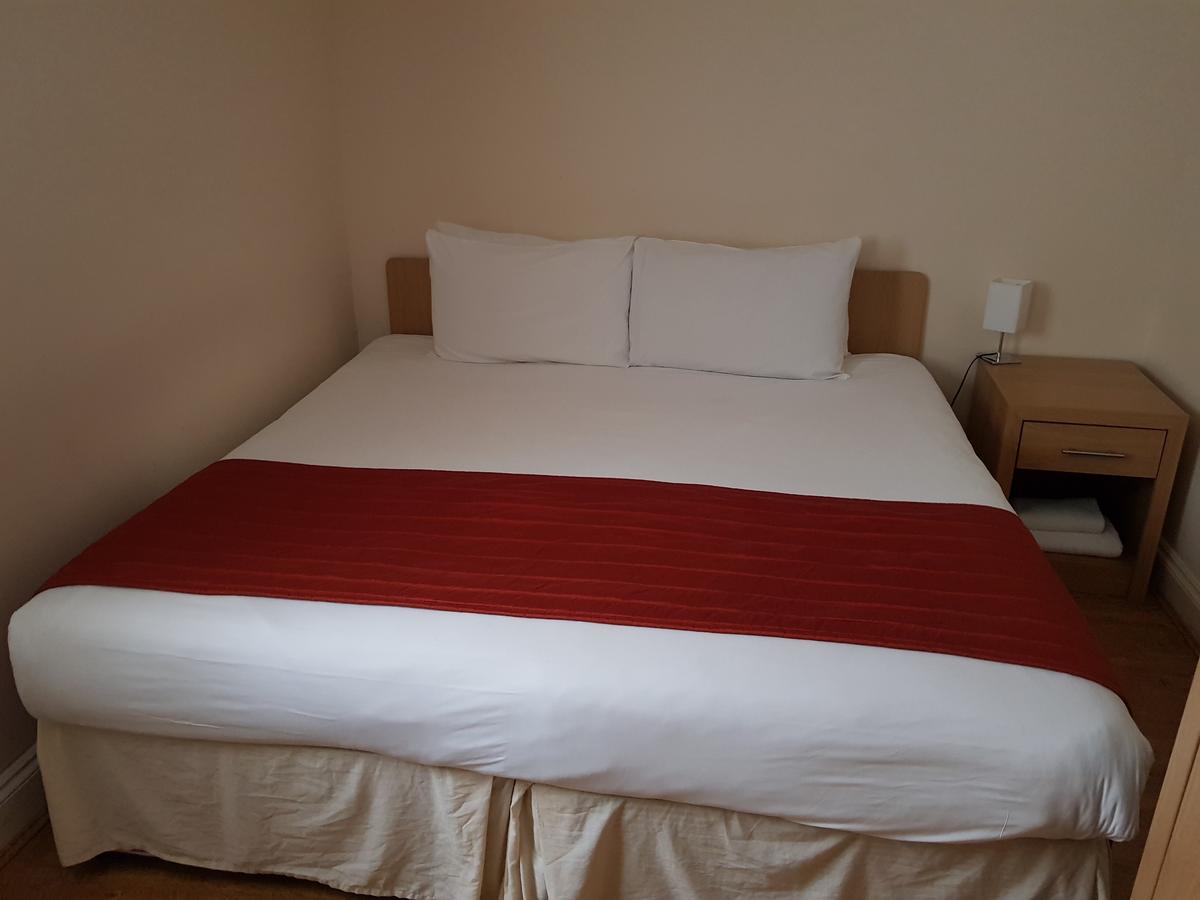 Forest View Hotel Лондон Екстериор снимка